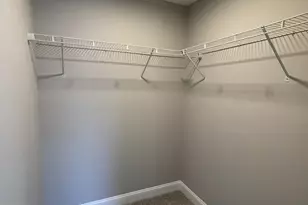 2821 Ave E, Levittown, PA 19056 - Photo 29