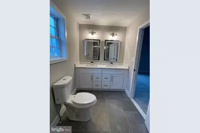 2821 Avenue E, Levittown, PA 19056 - Photo 31