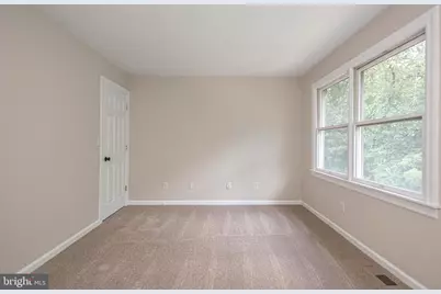 26 Bowling Green Avenue #3, Morrisville, PA 19067 - Photo 21