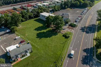 329 E Lincoln Highway, Fairless Hills, PA 19030 - Photo 35