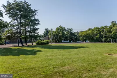 329 E Lincoln Highway, Fairless Hills, PA 19030 - Photo 39