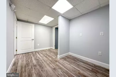 406 E Pennsylvania Boulevard, Feasterville-Trevose, PA 19053 - Photo 9