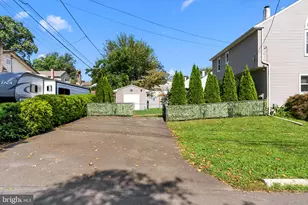 533 Avenue F, Feasterville-Trevose, PA 19053 - Photo 29