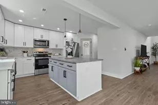 1 McLevins Ct, Croydon, PA 19021 - Photo 9