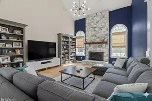 3689 Hancock Ln, Doylestown, PA 18902 - Photo 7