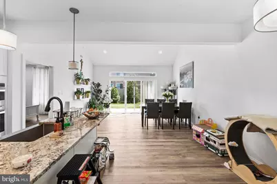 905 Holden Court, Warminster, PA 18974 - Photo 7