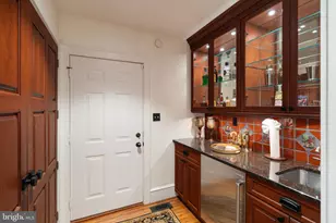 64 N Main St, New Hope, PA 18938 - Photo 17