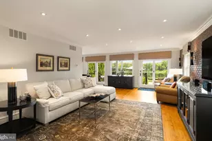 64 N Main St, New Hope, PA 18938 - Photo 15