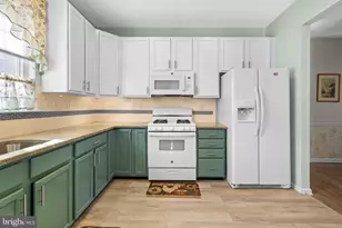 24 Tupelo Ln, Langhorne, PA 19047 - Photo 15