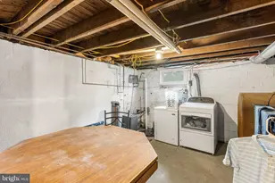 2411 Paris Ave, Feasterville-Trevose, PA 19053 - Photo 15