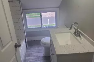 84 Whitewood Dr, Levittown, PA 19057 - Photo 11