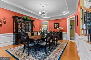288 Jane Chapman Dr E, Newtown, PA 18940 - Photo 11