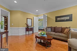 288 Jane Chapman Dr E, Newtown, PA 18940 - Photo 13