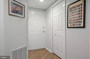 8109 Centennial Sta, Warminster, PA 18974 - Photo 5