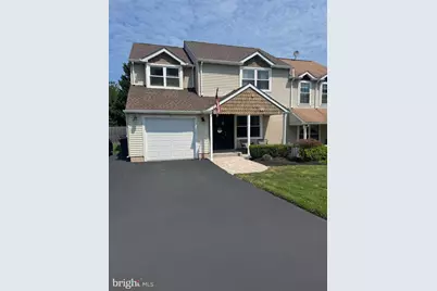 36 Fieldstone Drive, Southampton, PA 18966 - Photo 1