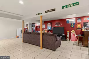 1977 4th St, Langhorne, PA 19047 - Photo 29