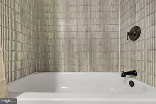 166 N Hawthorne Ave, Langhorne, PA 19047 - Photo 17