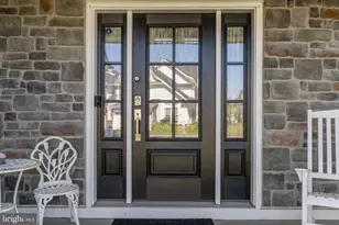 81 Lavender Dr, Yardley, PA 19067 - Photo 3