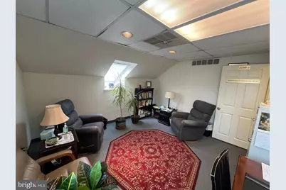 33 S Delaware Avenue #203B-2, Yardley, PA 19067 - Photo 3