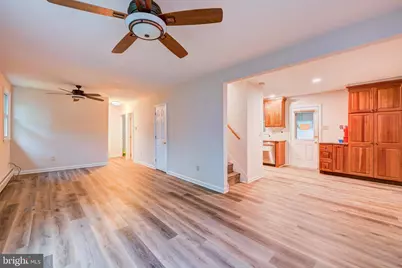 402 Larchwood Avenue, Feasterville-Trevose, PA 19053 - Photo 3