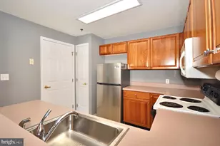 42 W College Ave, Yardley, PA 19067 - Photo 13