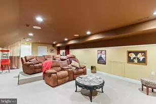 95 Rittenhouse Cir, Newtown, PA 18940 - Photo 35