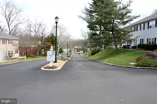 1311 Yardley Commons, Yardley, PA 19067 - Photo 19