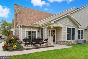 2285 Seabird Dr, Bristol, PA 19007 - Photo 3