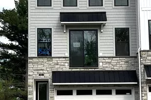 111 Brianna Ct, Chalfont, PA 18914 - Photo 1