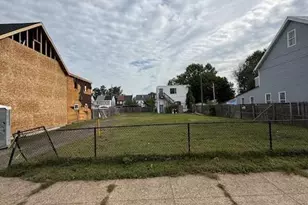 637 Spruce St, Bristol, PA 19007 - Photo 1