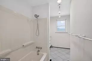 389 McKinley Ave, Morrisville, PA 19067 - Photo 17