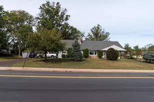 1118 N 5th St, Perkasie, PA 18944 - Photo 9