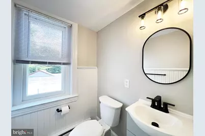 323 S Main Street, Doylestown, PA 18901 - Photo 13