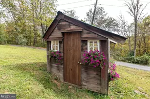 150 Woodland Dr, Upper Black Eddy, PA 18972 - Photo 45