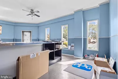 2271 E Farragut Avenue, Bristol, PA 19007 - Photo 3