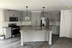 21 Golfview Dr, Quakertown, PA 18951 - Photo 5