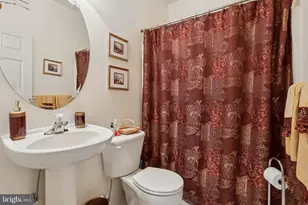 100 Villa Dr, Warminster, PA 18974 - Photo 23