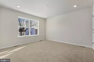 50 N 8th St, Perkasie, PA 18944 - Photo 35