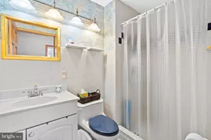 164 Trenton Rd, Langhorne, PA 19047 - Photo 21