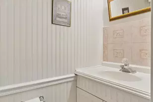 17 Providence Ave, Doylestown, PA 18901 - Photo 13