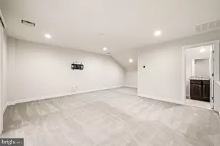 108 Prince George St, Bensalem, PA 19020 - Photo 27