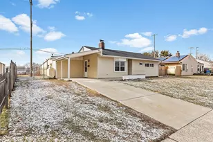 10 Blue Ridge Dr, Levittown, PA 19057 - Photo 13