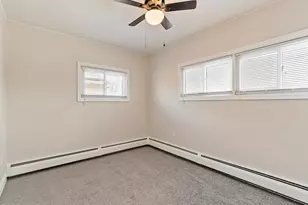 10 Blue Ridge Dr, Levittown, PA 19057 - Photo 11