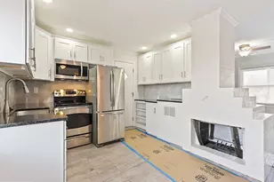 10 Blue Ridge Dr, Levittown, PA 19057 - Photo 17