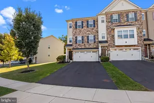 193 Graystone Dr, Feasterville-Trevose, PA 19053 - Photo 35