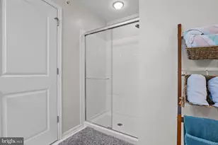 193 Graystone Dr, Feasterville-Trevose, PA 19053 - Photo 21