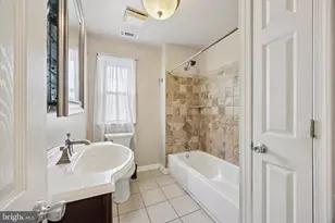 348 Jefferson Ave, Bristol, PA 19007 - Photo 11