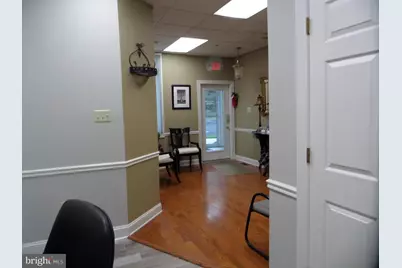 404 Executive Drive, Langhorne, PA 19047 - Photo 17