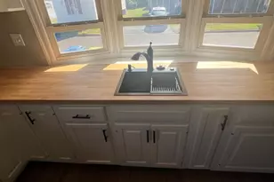 9802 Lawson Dr, Morrisville, PA 19067 - Photo 9