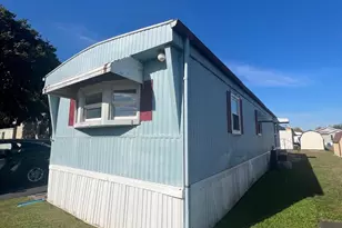 9802 Lawson Dr, Morrisville, PA 19067 - Photo 3